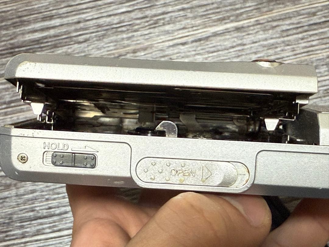 SONY ポータブルミニディスクレコーダー MZ-B10本体のみ