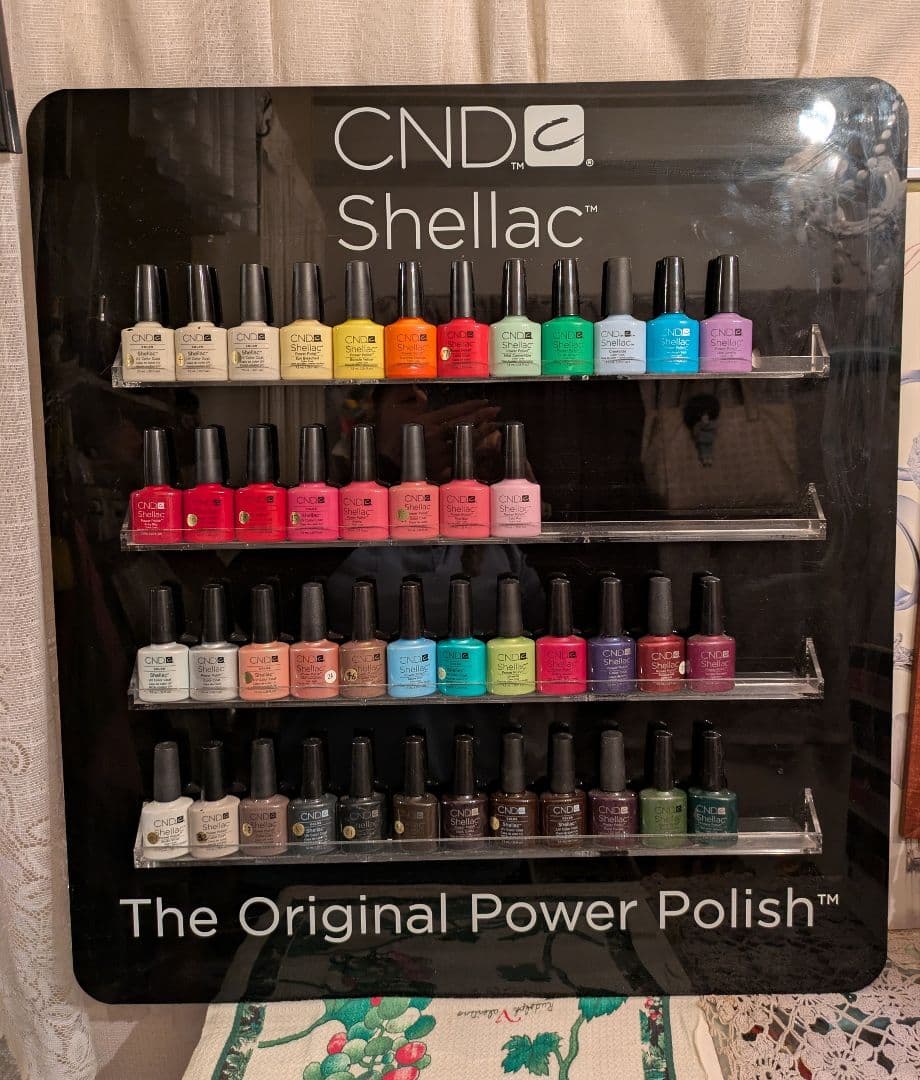 CND♥️Shellacジェルネイル４４本セット♥️専用ラック♥️クリアチャート