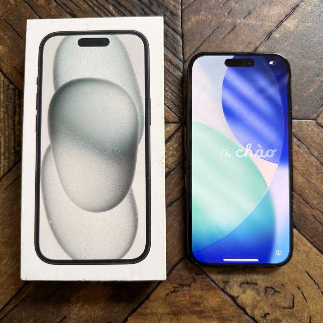 【美品】iPhone15 ブラック128GB 24時間以内発送