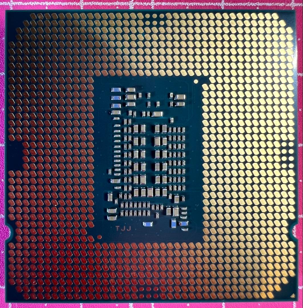 Intel Core i3-10105F 3.70GHz CPU ジャンク扱い