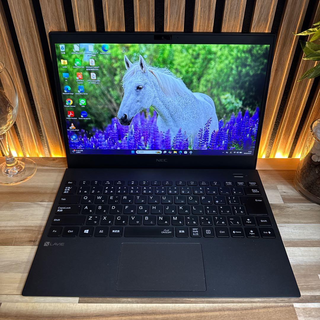 薄型軽量モデル‼️NEC LAVIE☘メモリ16GB☘512GB☘️ノートパソコン