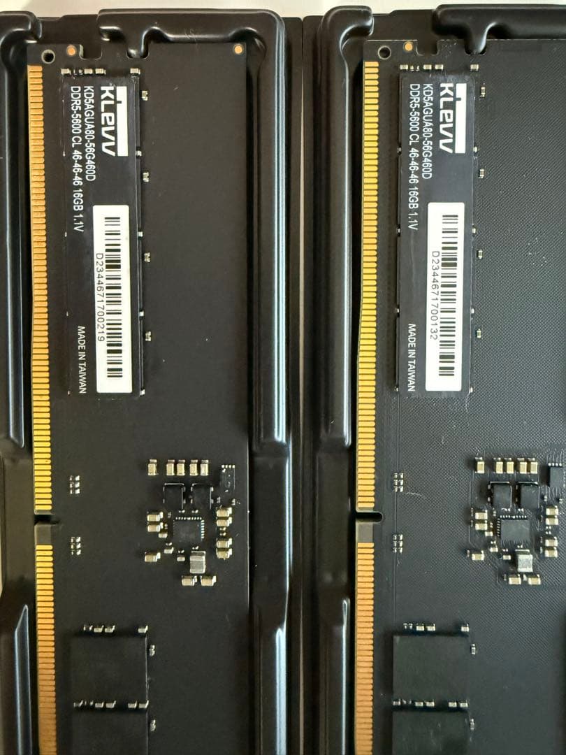 KLEVV DDR5 32G(16x2)5600Mhz メモリ(hynix A)