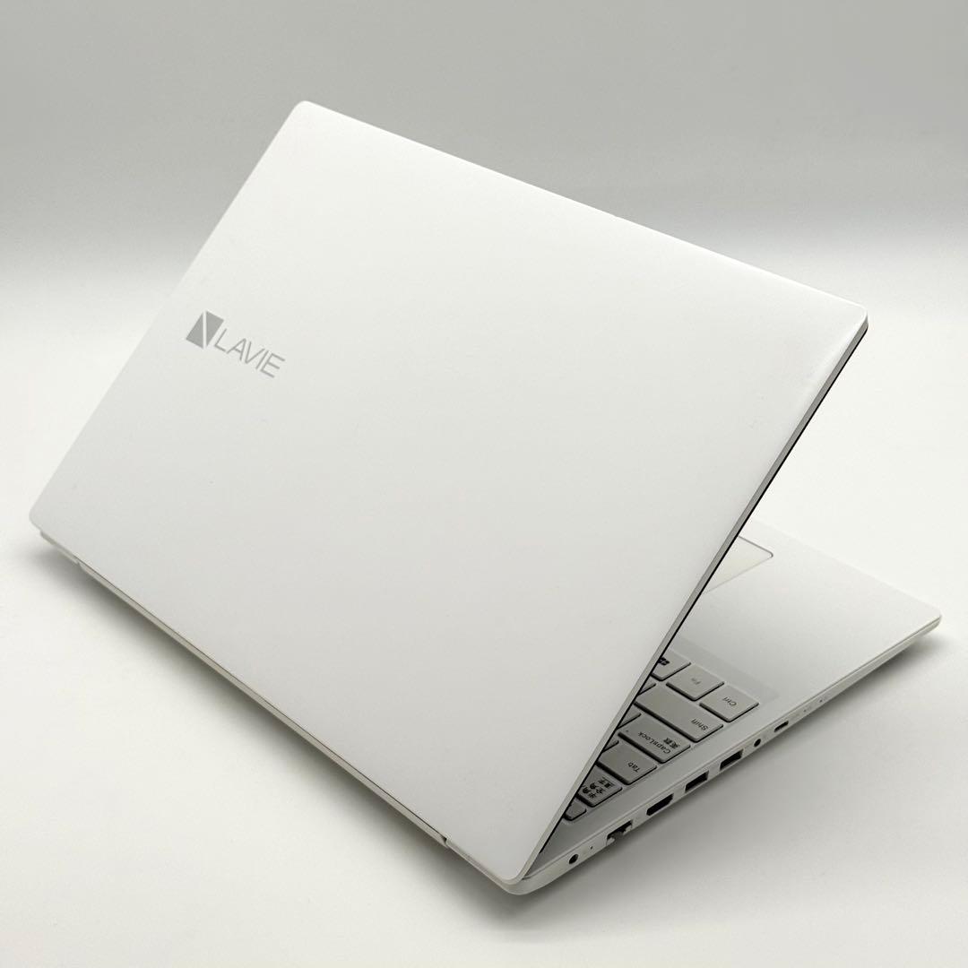 準美品 LAVIE 8世代i7 20GB 1512GB Blu-ray LED