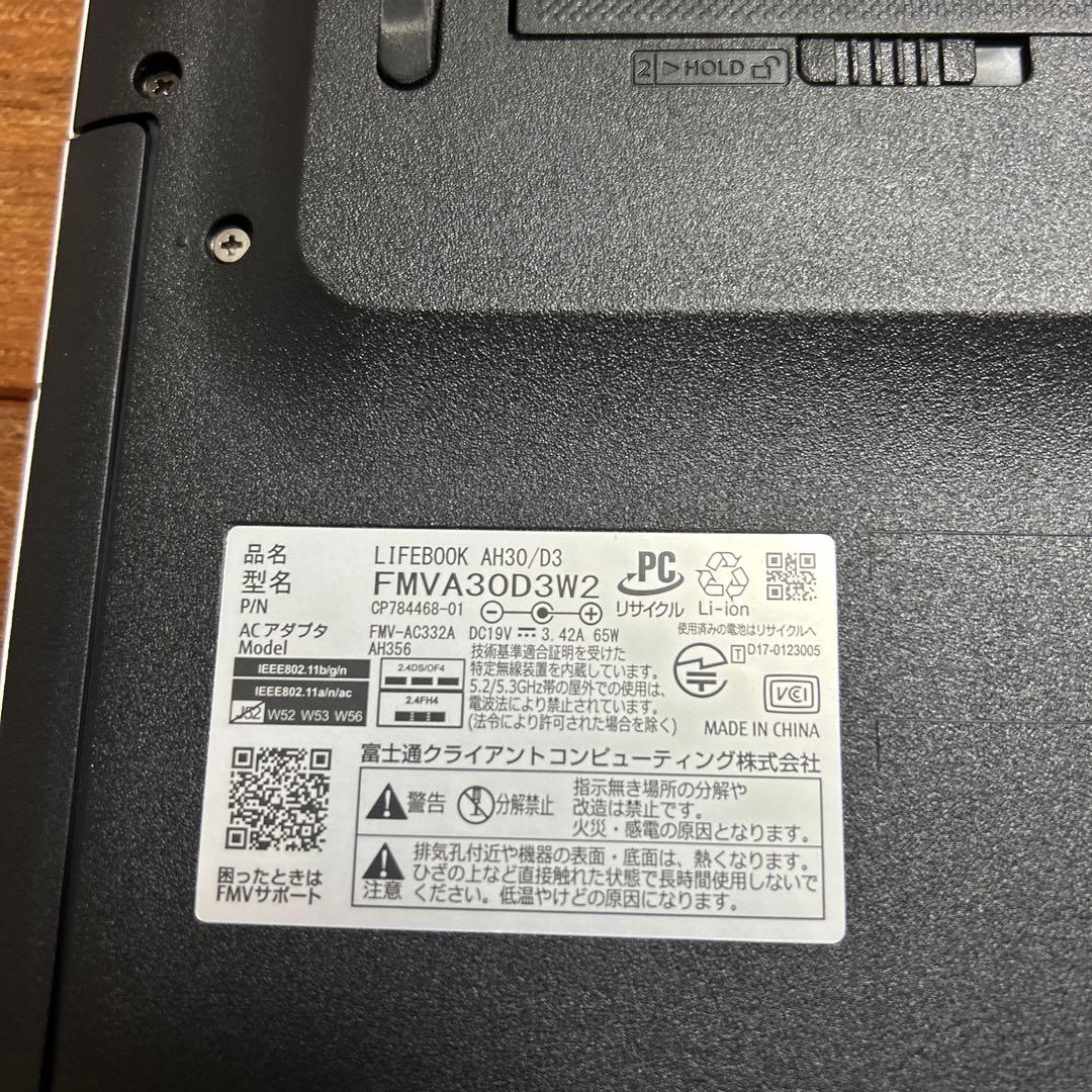 その他ノートPC本体 FMVA30D3W2