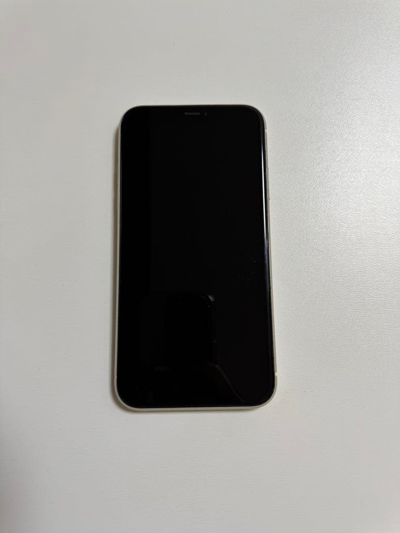 【極美品】 iPhone 11 ホワイト 128GB SIMフリー