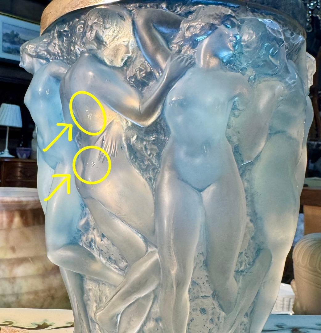 光を纏う巫女たち Lalique Bacchantes バコントゥ オパルセント