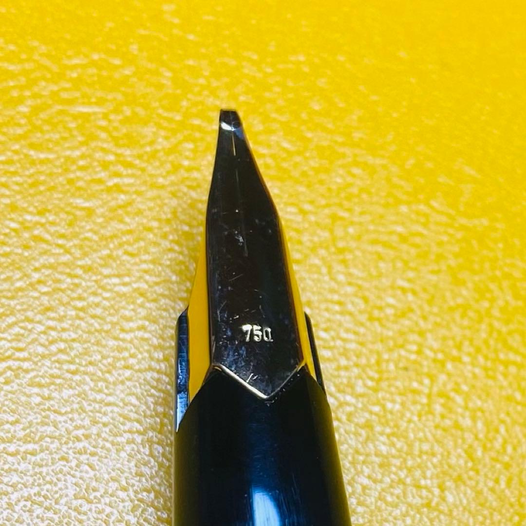 モンブラン　マイスターシュテュック　121 ブラック　MONTBLANC