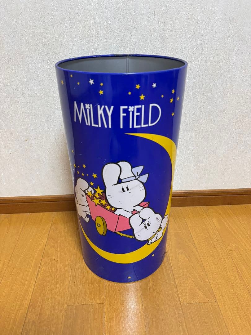 昭和レトロ　ゴミ箱　缶　MILKY FIELD ミルキーフィールド　ブリキ缶