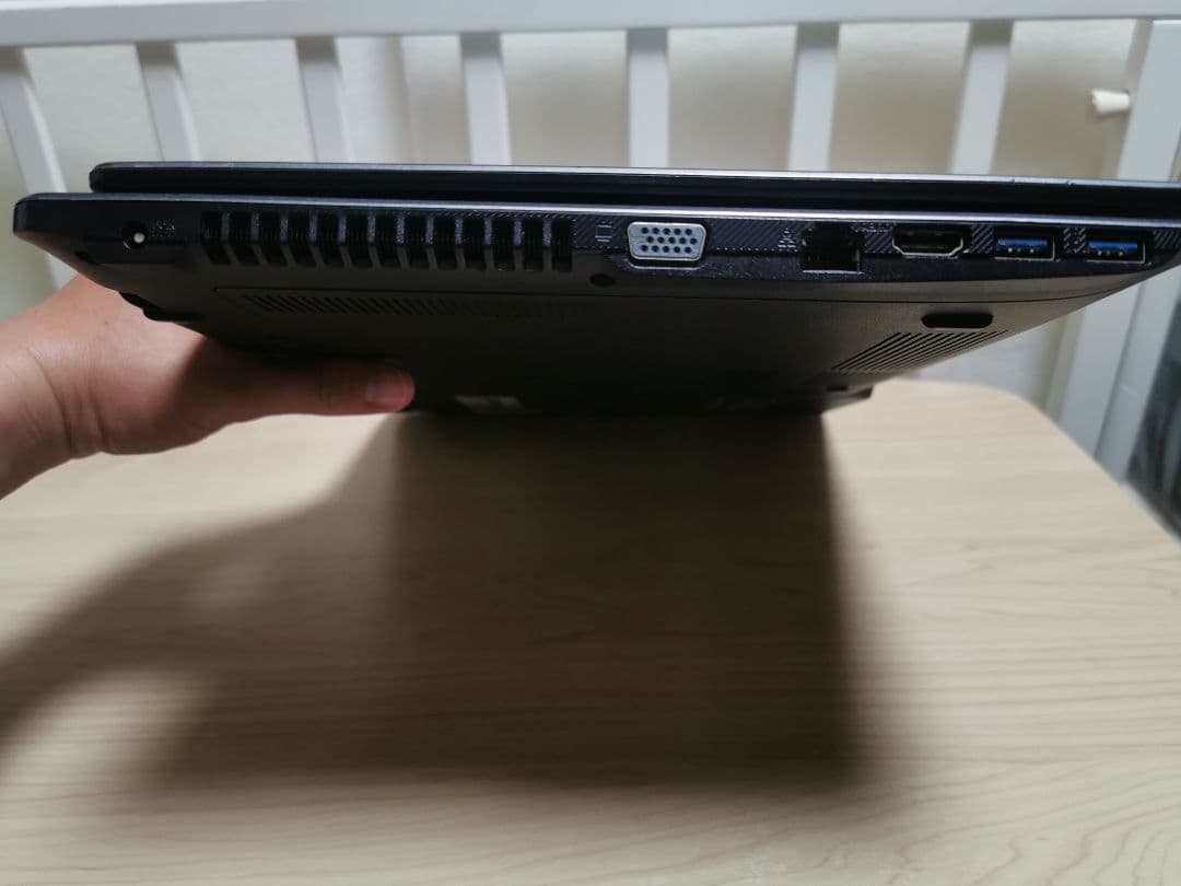 EPSON Endeavor NJ3900E core i7 ノートPC