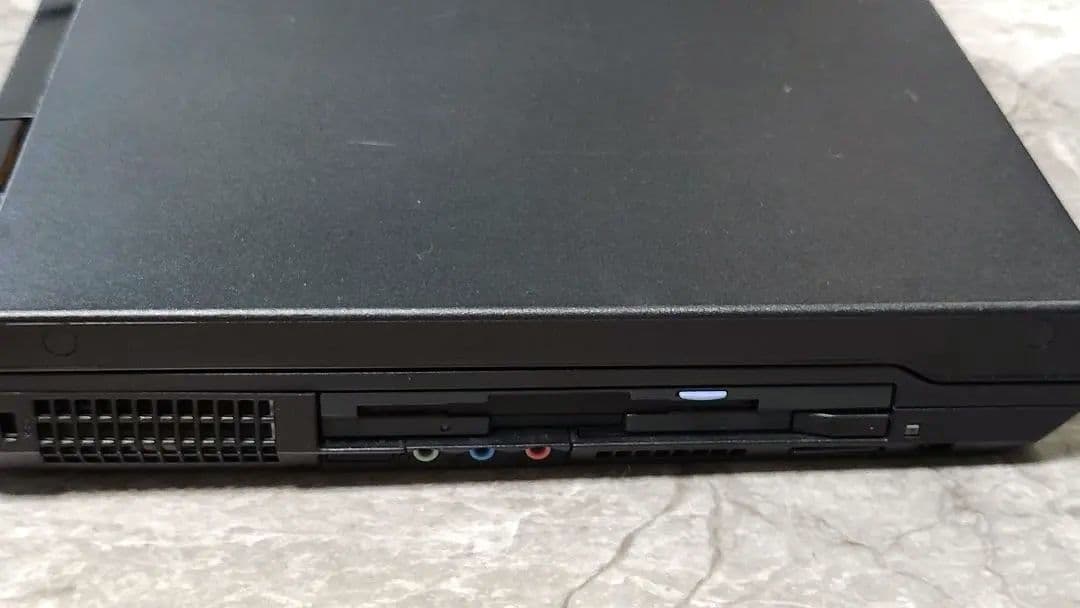 IBM ThinkPad A30　ノートパソコン
