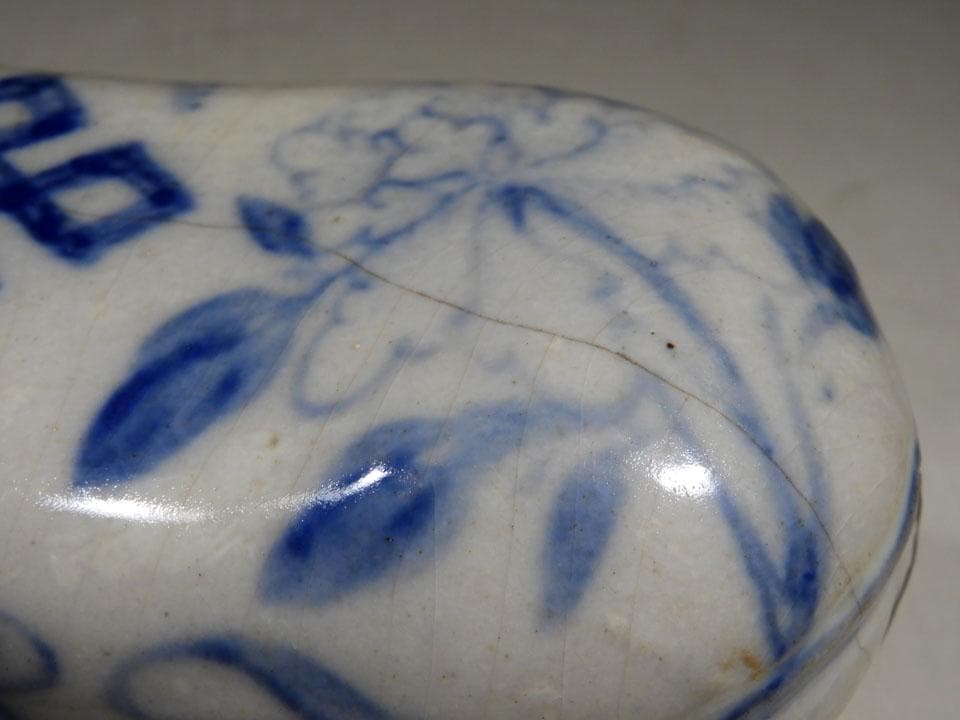 ●時代物 猫枕 猫陶枕 陶器製 陶枕 陶磁器 磁州窯 魔除け 中国古玩 猫雑貨
