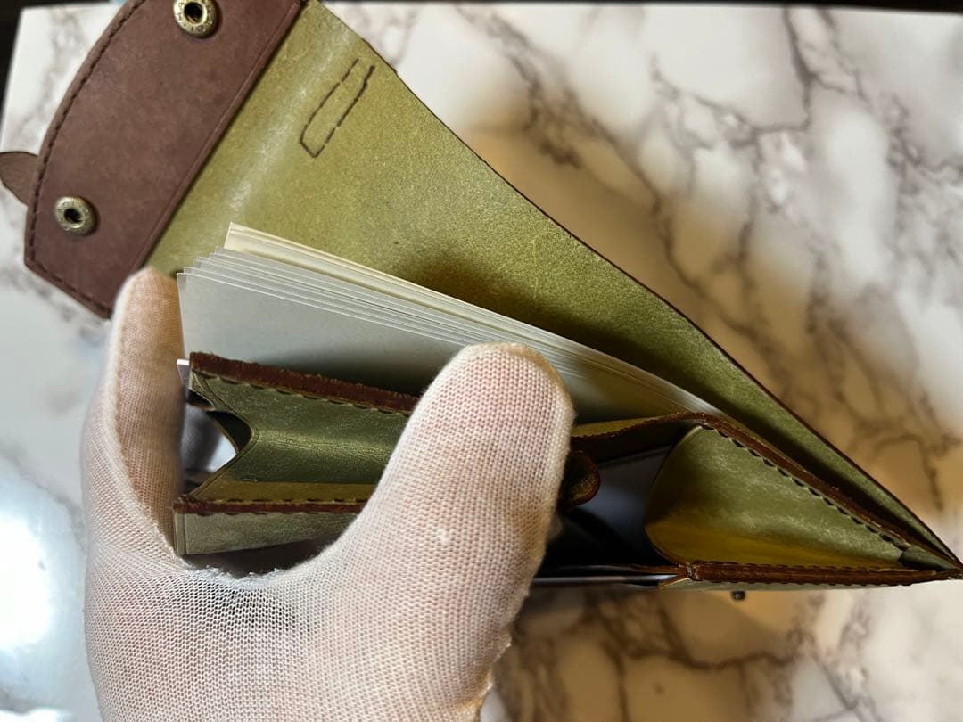 本革　三つ折り財布　マヤ、プエブロ　オリーブ