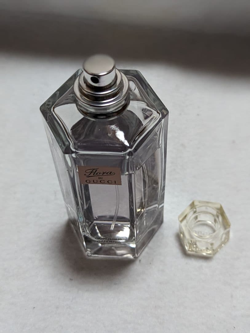 フローラバイグッチゴージャスガーデニアオードトワレ100ml