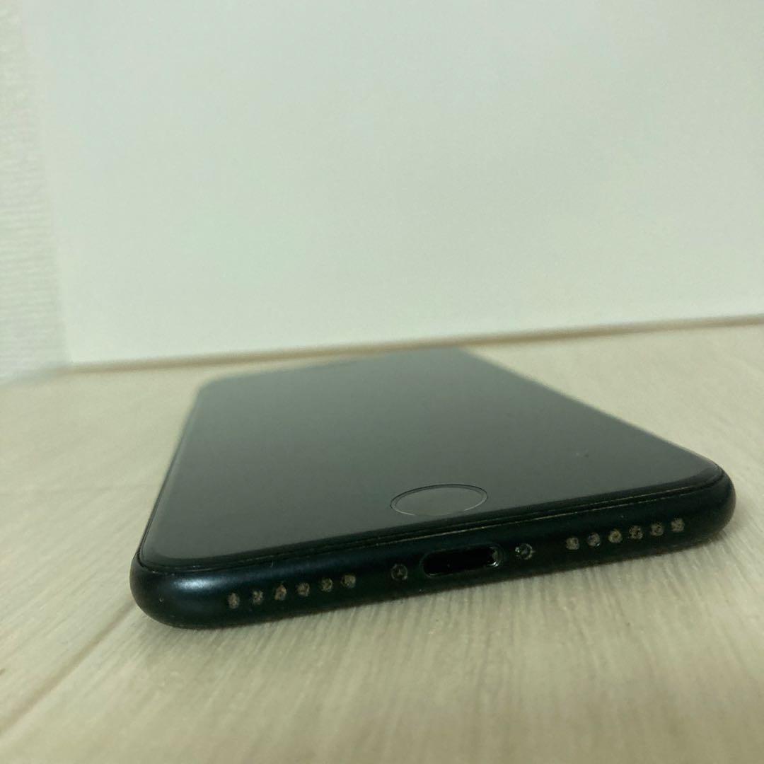 専用です。iPhone se2 第二世代