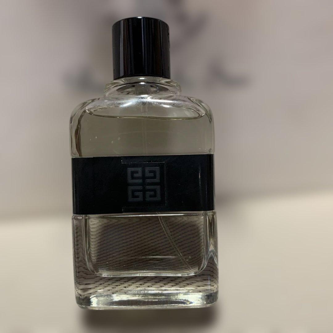 香水(男性用) Givenchy Gentleman Eau de Parfum 100ml