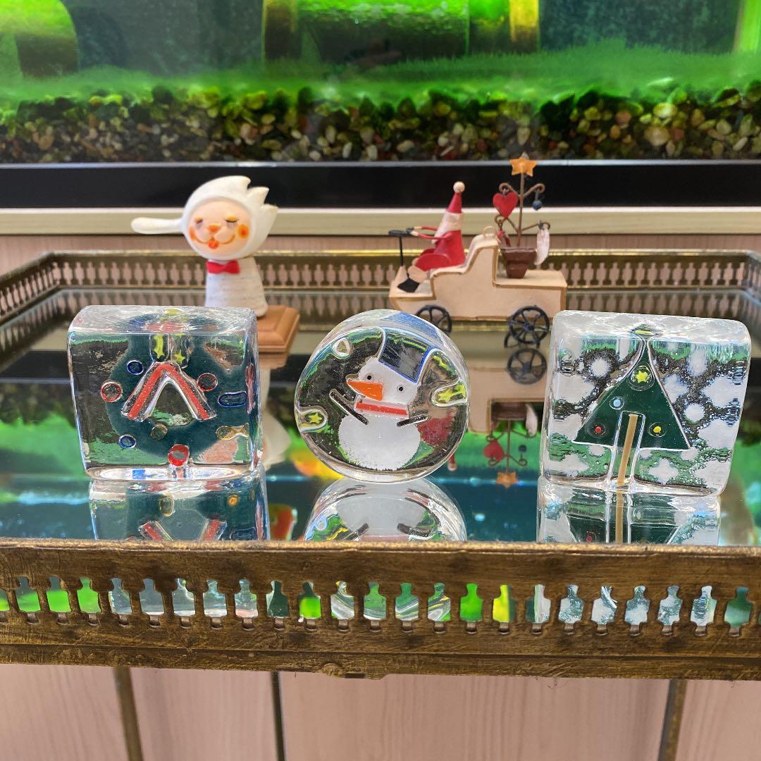 ペーパーウェイト　　ガラス　置物　クリスマス