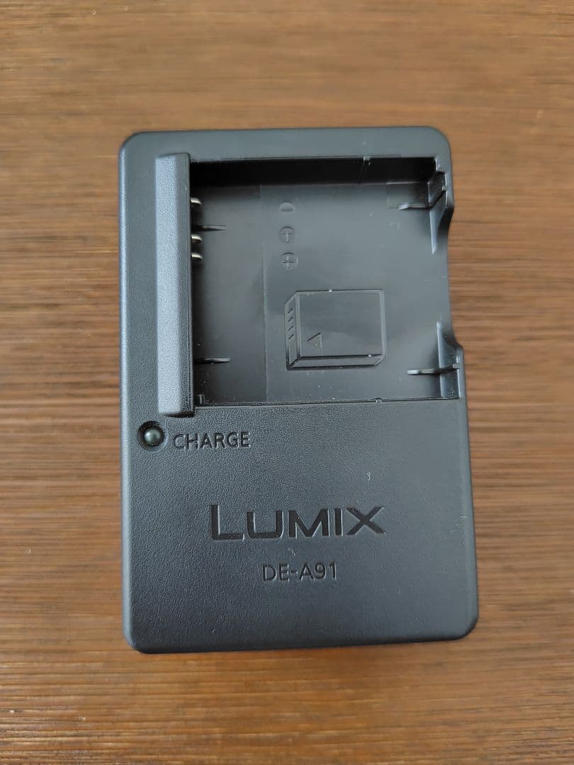Panasonic DMC-FH5 LUMIX デジタルカメラ パープル