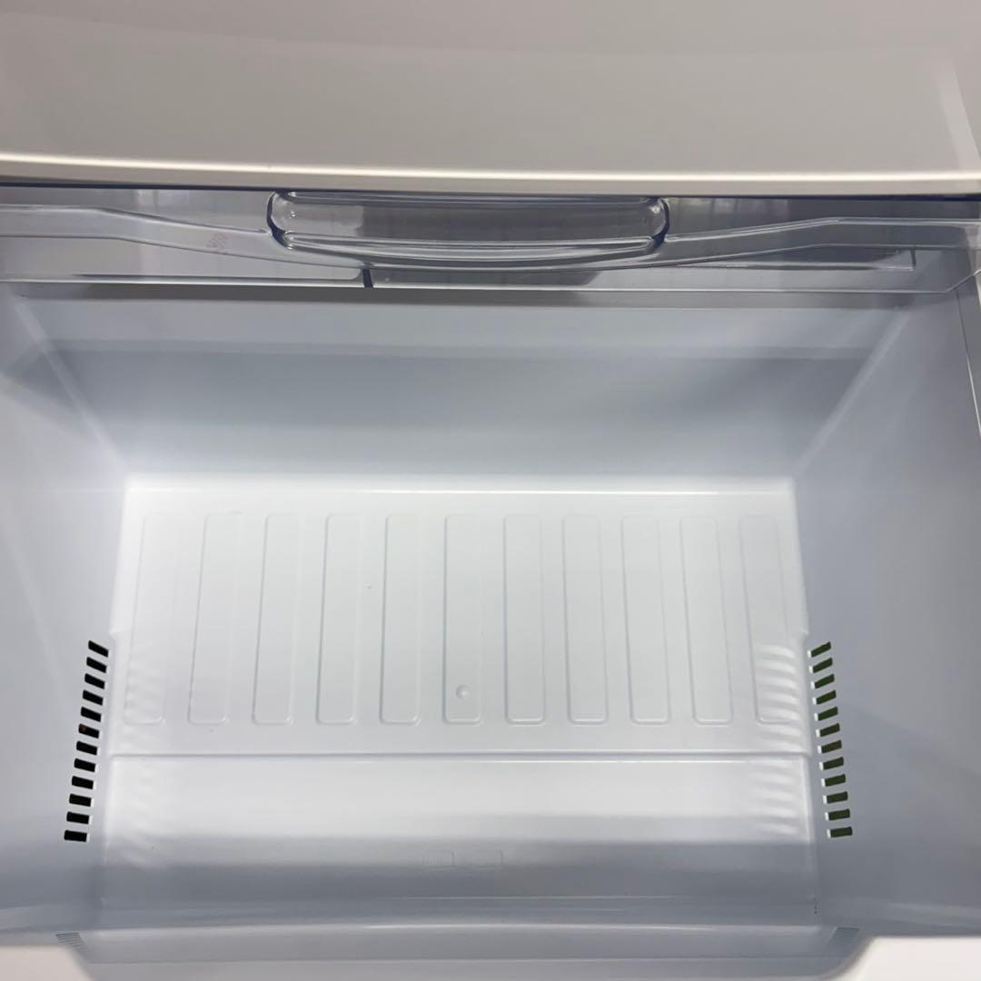 891 三菱　格安　大型冷蔵庫　335L 自動製氷　右開き　3ドア　ホワイト