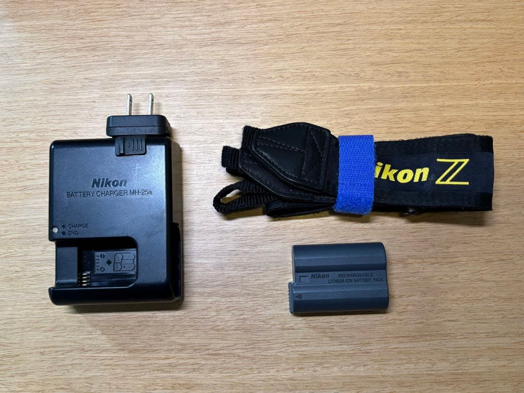 Nikon Z6 ボディ メモリーカード リーダー付き 即撮影OK おまけあり