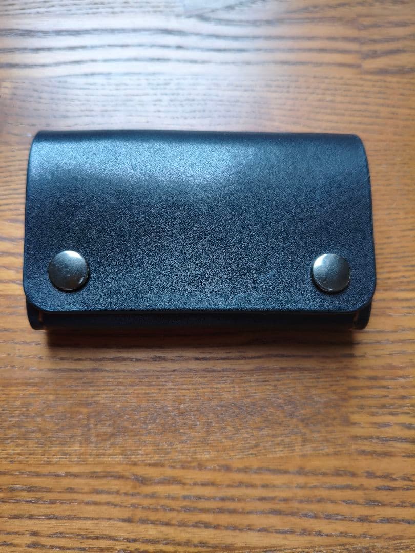 サドルレザー　ケース　ヌメ革　シンプル　ハンドメイド