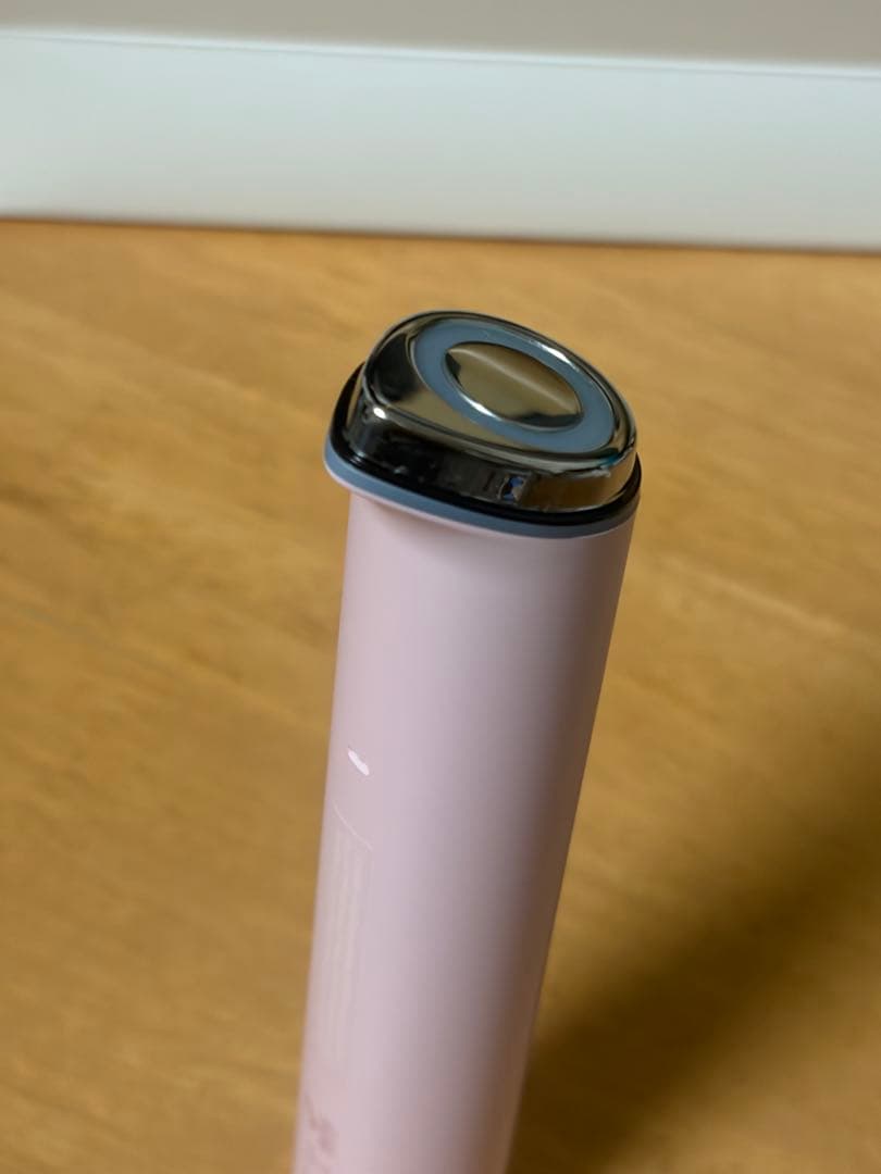 medicube BOOSTER PRO MINI ピンク　美顔器