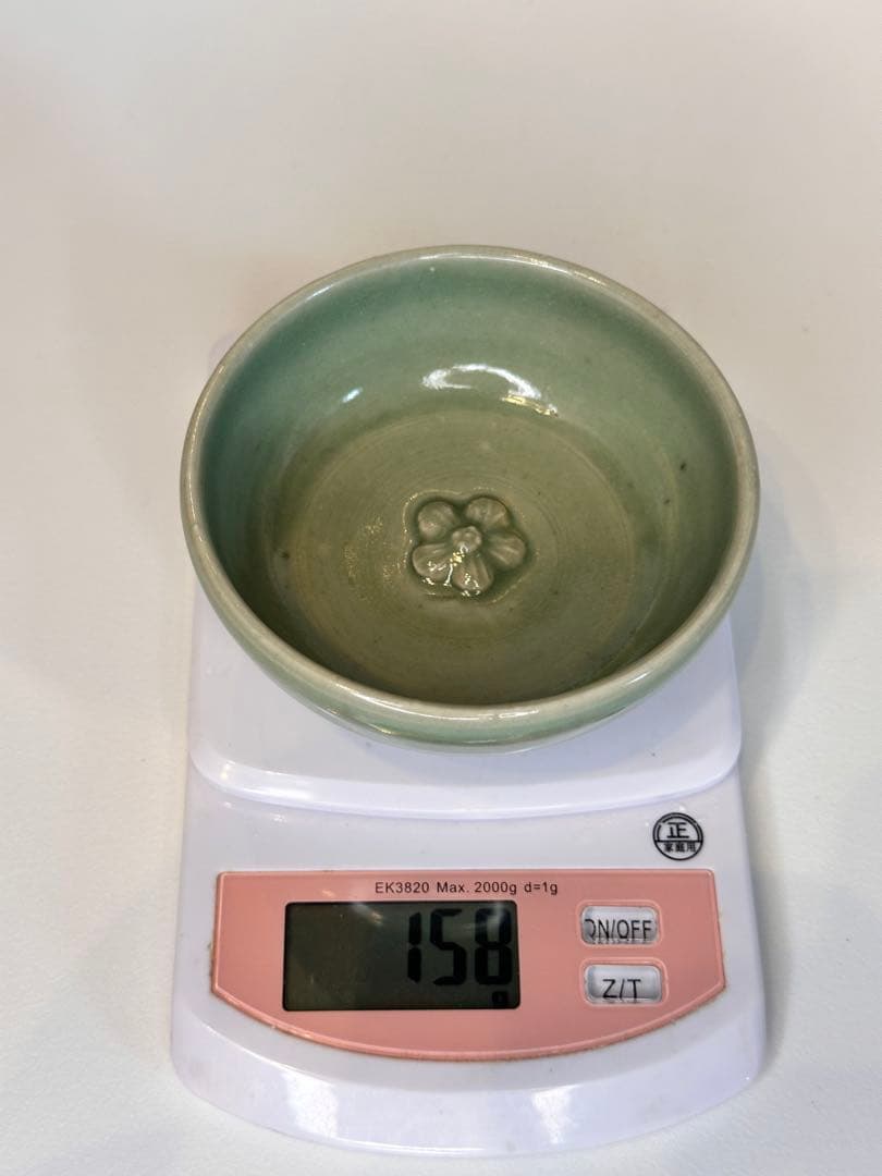 中国古董品 明代　龍泉窯　茶杯　一客　口径9cm 茶道具