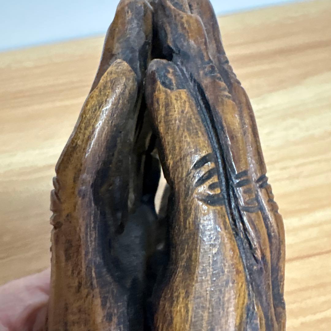 木製の祈りの手（プレイングハンズ）置物
