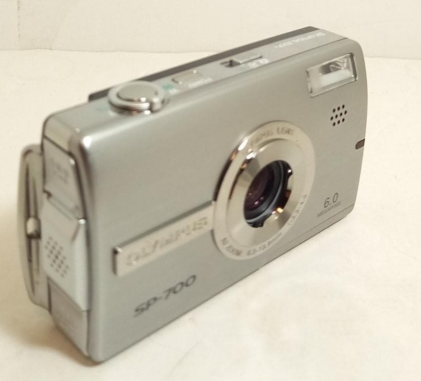 ★動作品★ Olympus SP-700 デジタルカメラ メモリーカード付属
