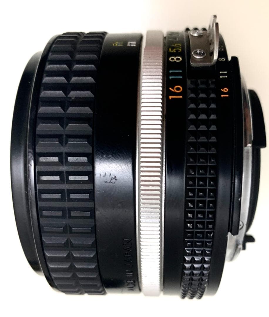 Nikon ai-s Nikkor 50mm f/1.4 単焦点C0008
