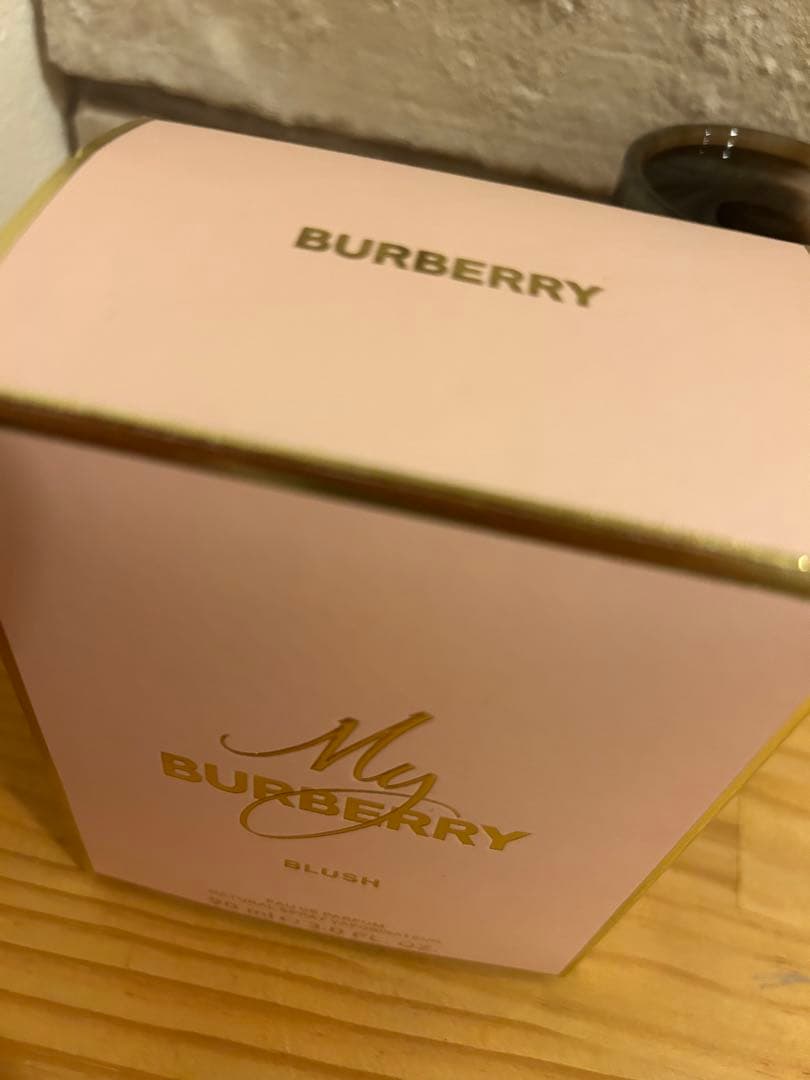 Y*a様 マイバーバリーオードパルファム 香水90ml