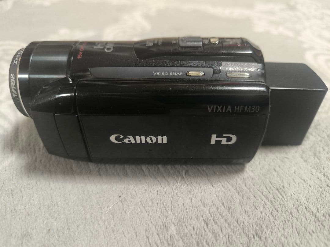 Canon VIXIA HFM30 　結構美品です！