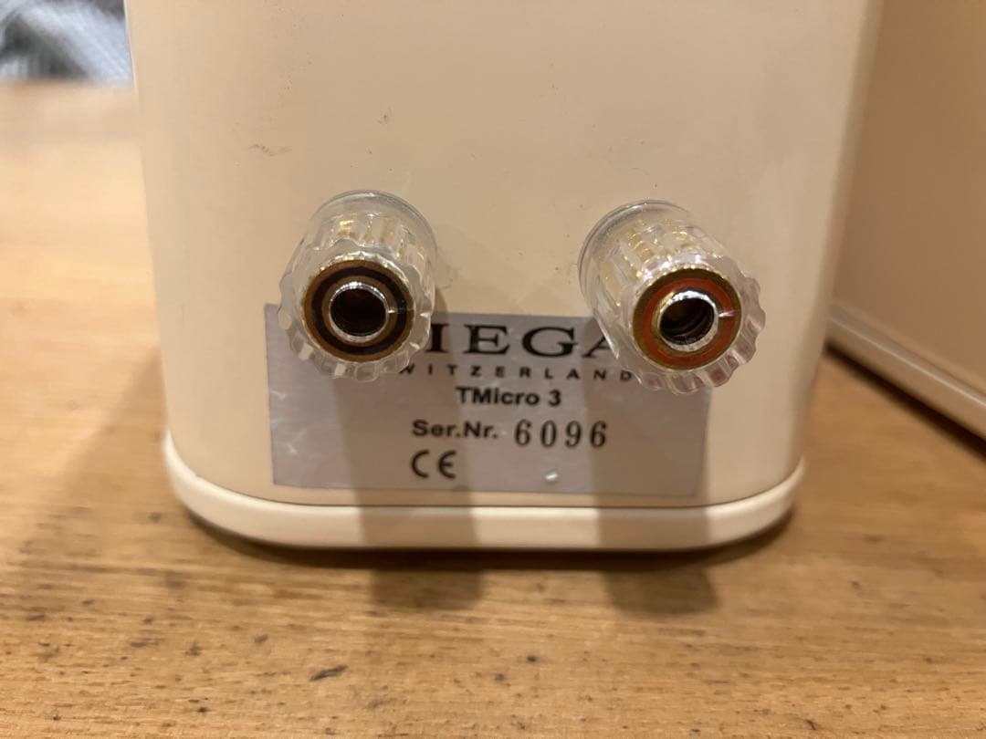 PIEGA TMicro3 ホワイト 定価127600円
