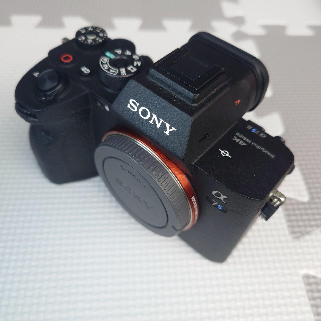 Sony α7S＋ SmallRigケージ＋予備電池＋メモリカード
