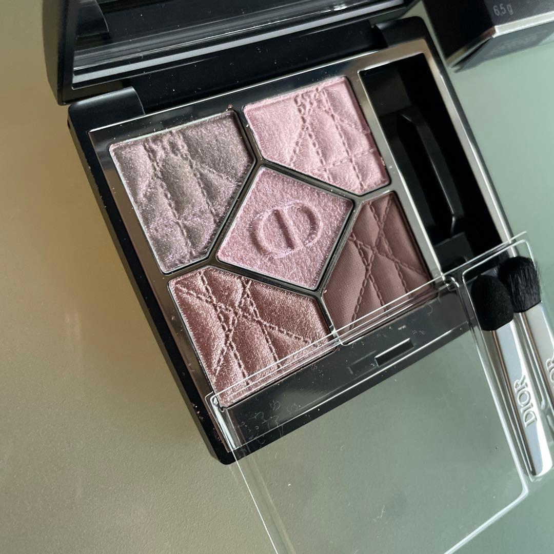 Dior ディオールショウ サンク クルール　855 ローズモアレ