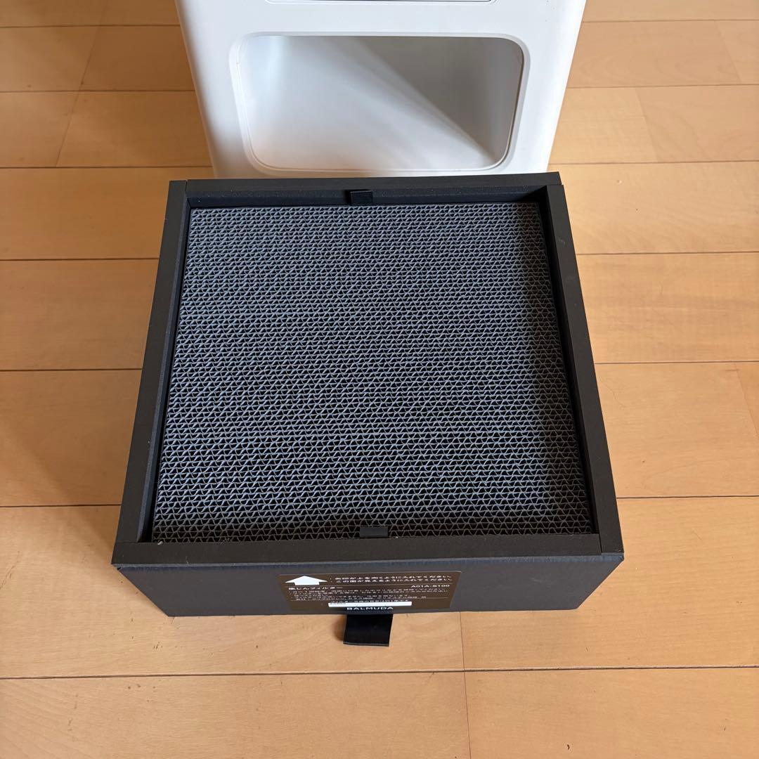 【美品/2019年製】バルミューダ The Pure A01A-WH ホワイト