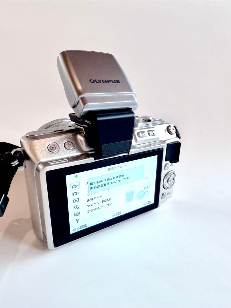 Olympus PEN Lite E-PL5 レンズ2種類/箱付きフルセット