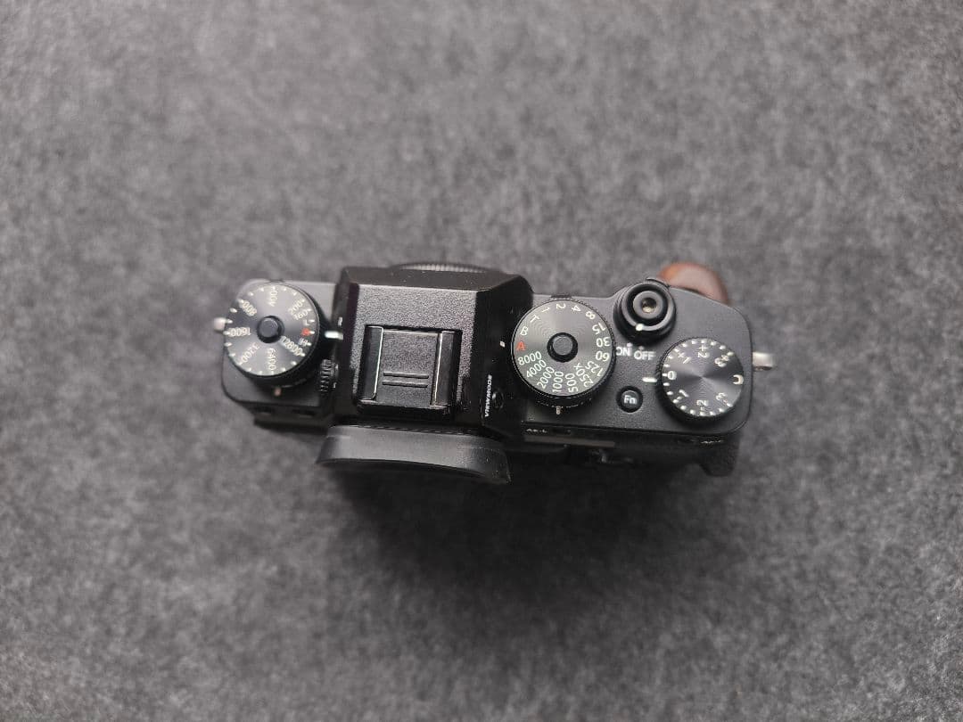 FUJIFILM X-T3 木製グリップ付き、新品同様
