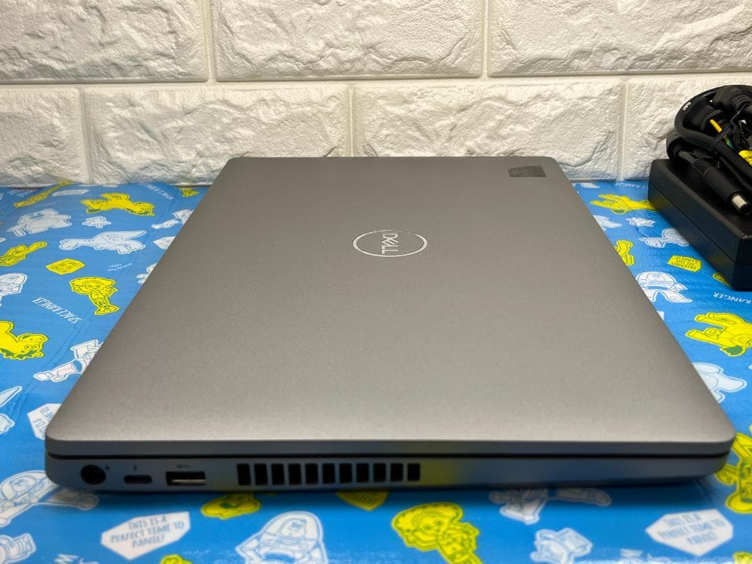 美品 32GB i7 デル Precision 3551 15.6型 ノートPC