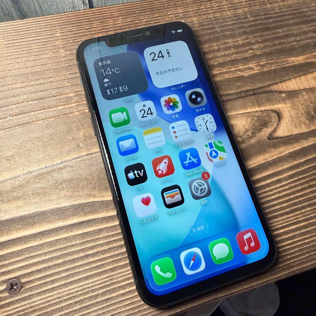 iPhone11 pro 64GB スペースグレイ 個人出品 スマホ 携帯