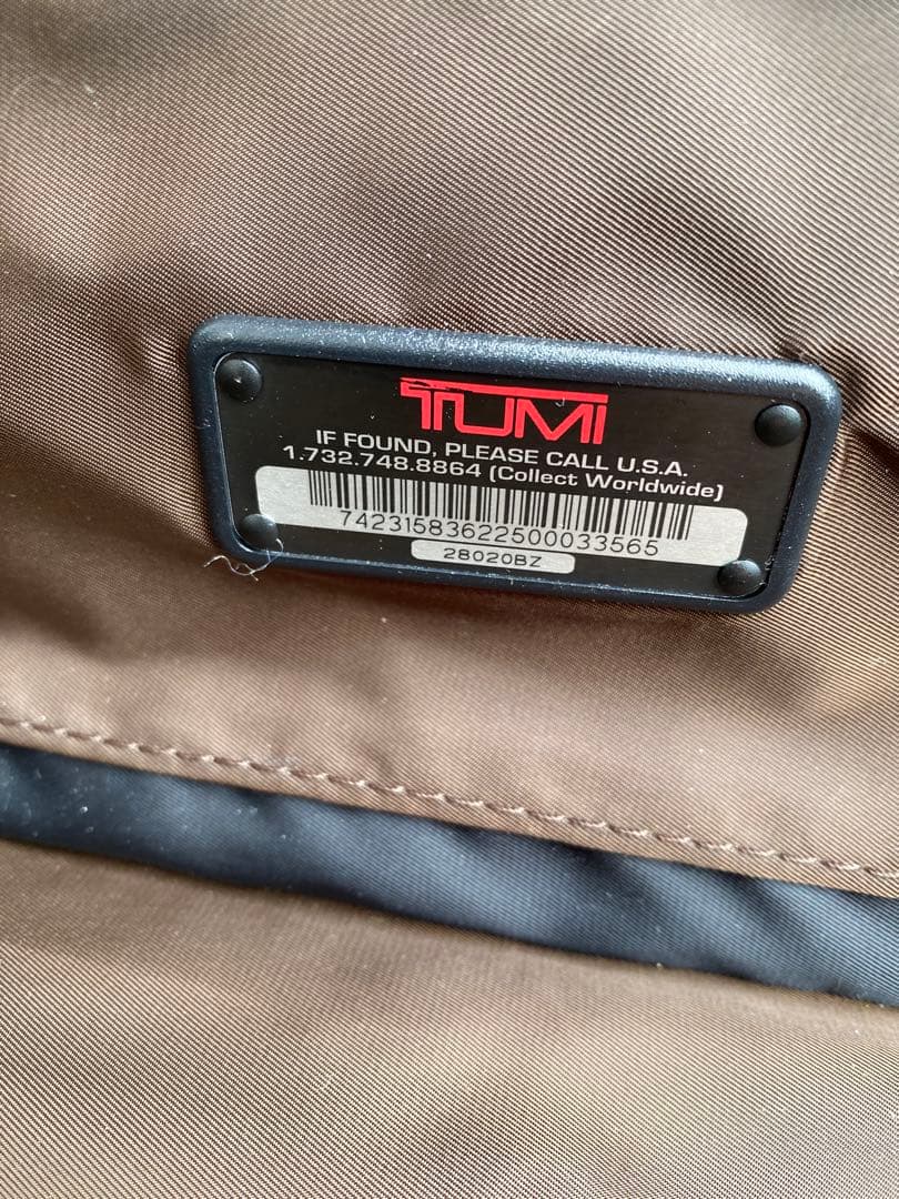 TUMI トゥミ　スーツケース　機内持ち込み　TSA 四輪 キャリーカート
