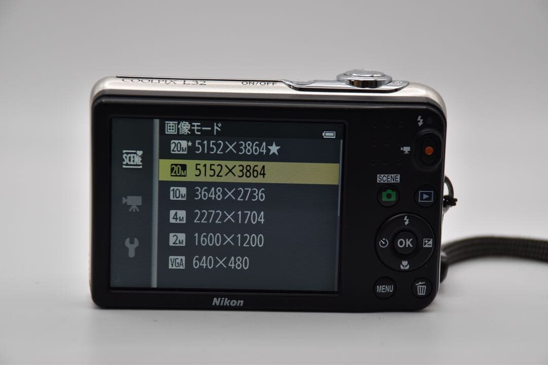 人気コンデジ Nikon COOLPIX L32 動作OK すぐ使える 単三電池