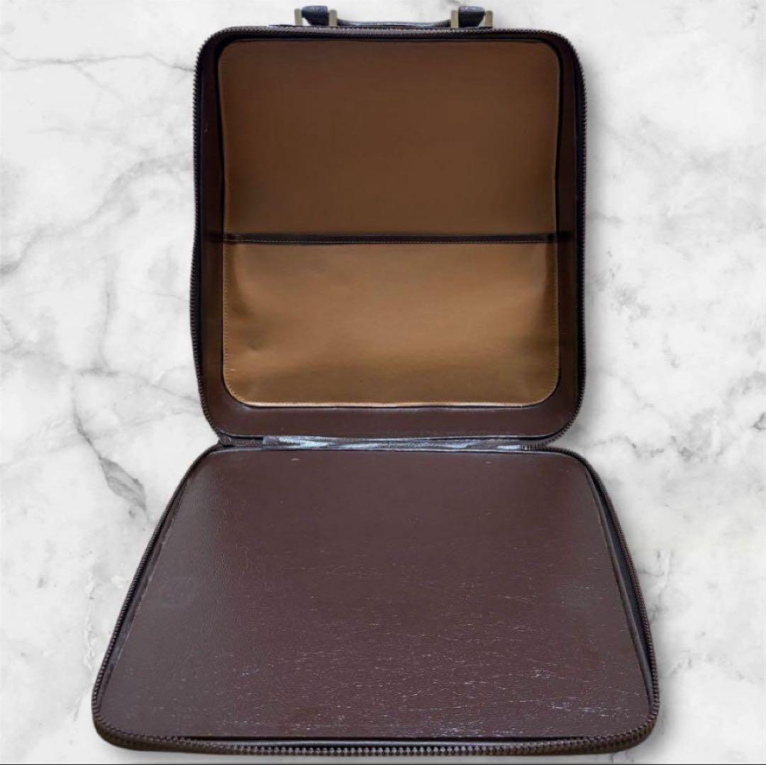 8日迄　グッチバッグ&美品　オリベッティOlivetti タイプライター