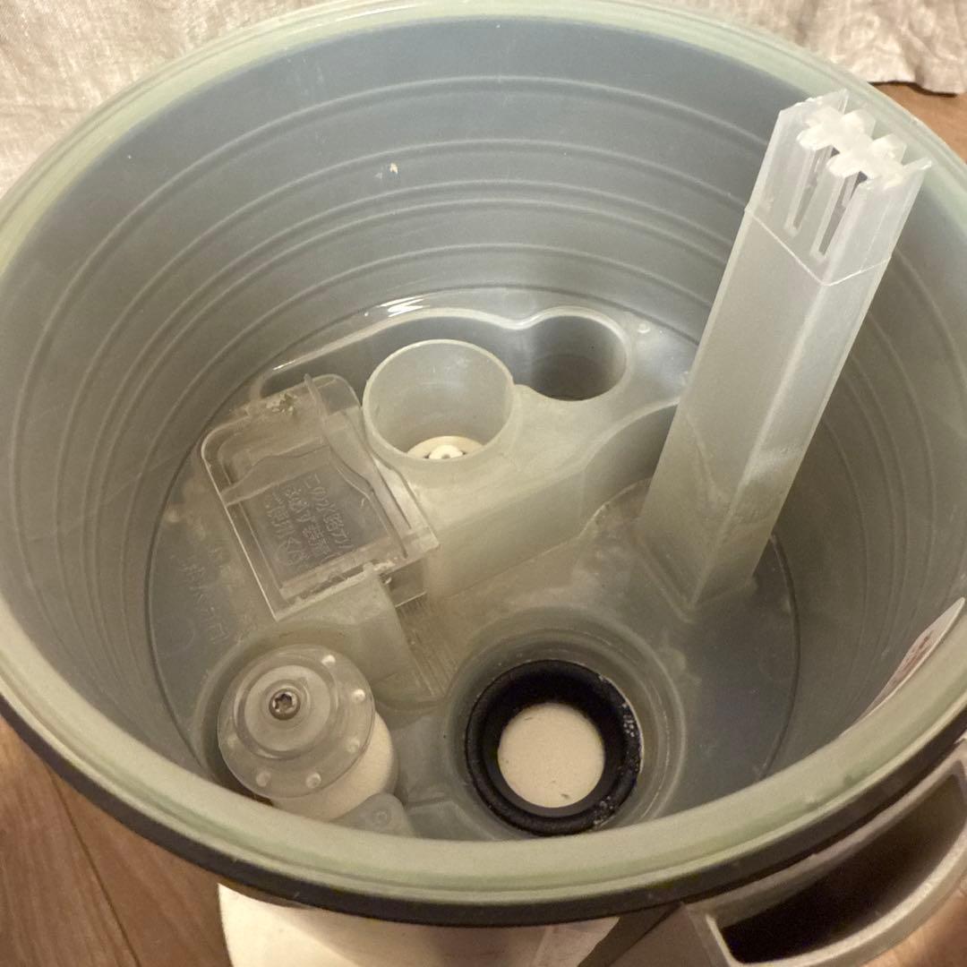 クレベリンLED搭載ハイブリッド式加湿器KMHV-701C/DHBK-220CL