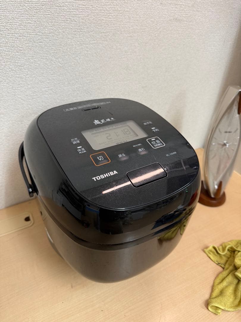 TOSHIBA 東芝 炊飯器 RC-10VRR 2021年製