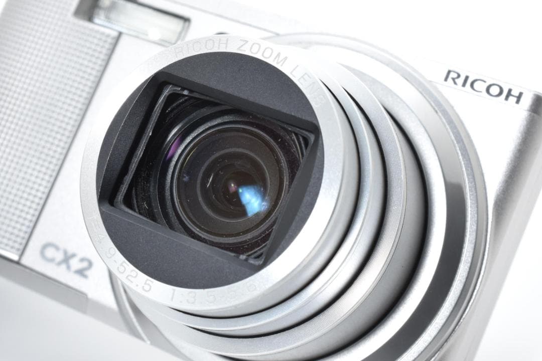 【純正バッテリー＆充電器付】 RICOH リコー CX2　シルバー コンデジ