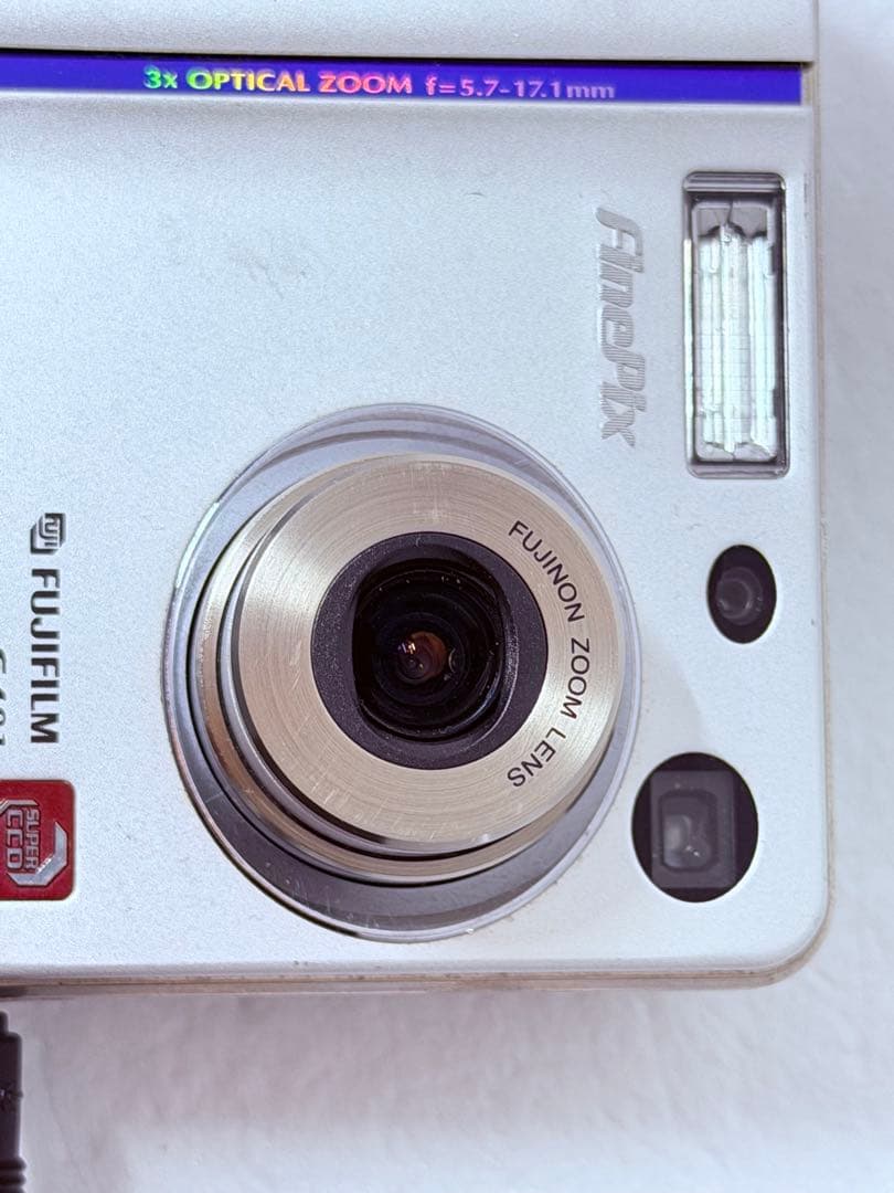 FUJIFILM FinePix F401 動作良好 コンデジ スクエアデザイン