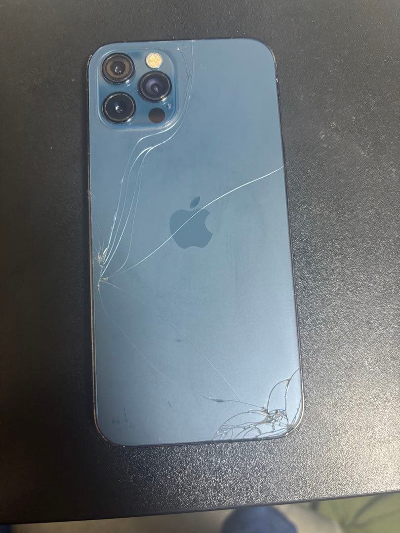 Apple iPhone 12 Pro 25GB 青色 ジャンク