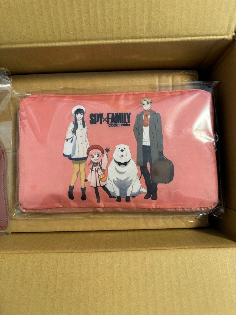 ローソン限定　SPY×FAMILY キャリーケース