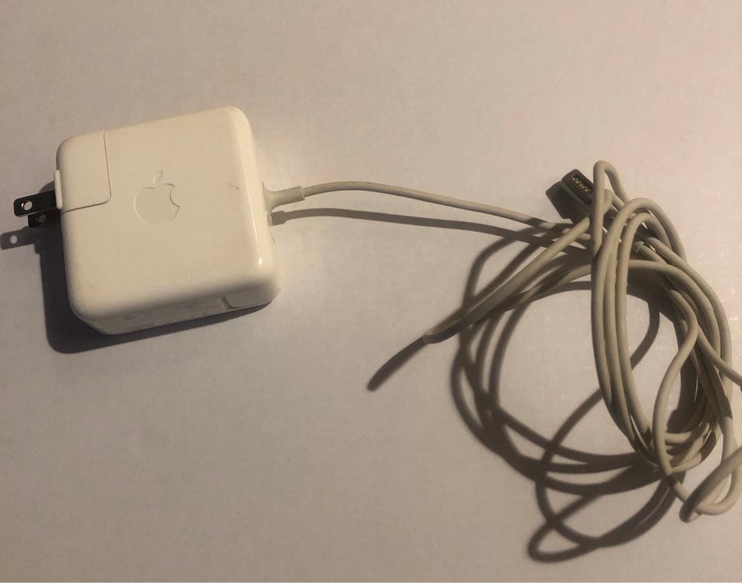 ジャンクMacBook Air 13インチ本体A1369Mid 2011