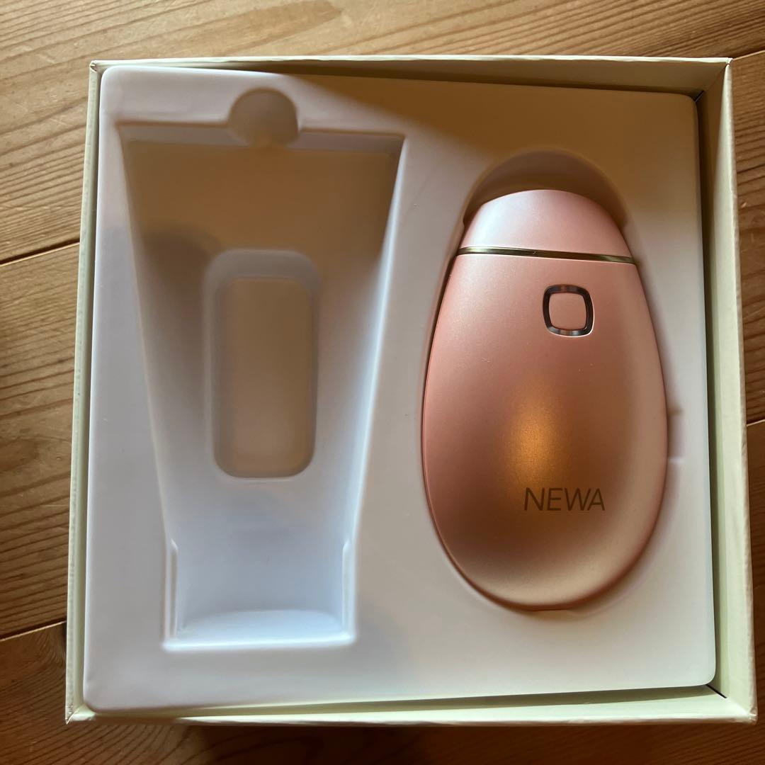 NEWA Lift 美顔器 アンチエイジング ピンク